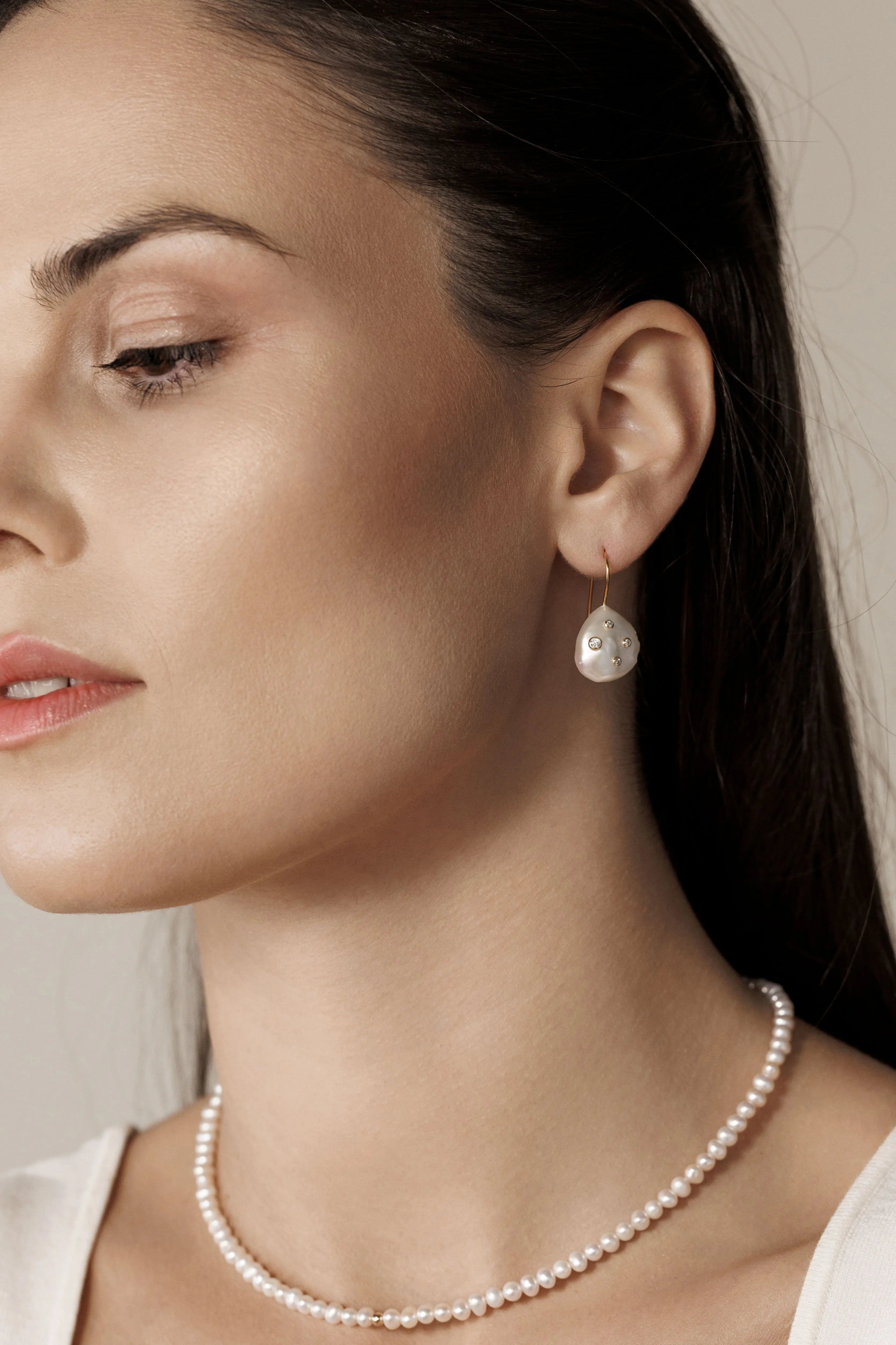 Cercei Argint Gemstone On Pearl LisaConcept